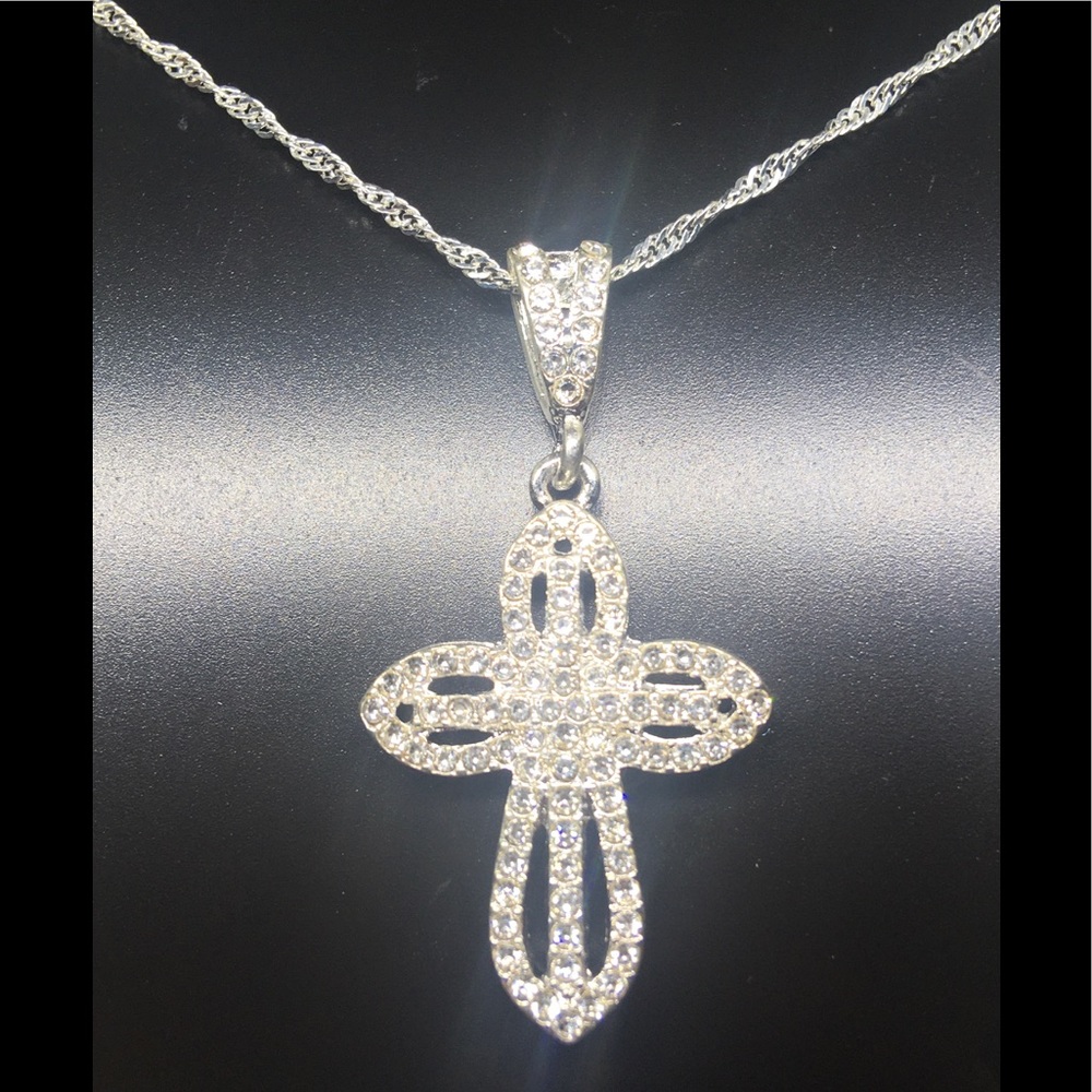 Sterling Silver Beautiful Bold Diamond Cross Necklace